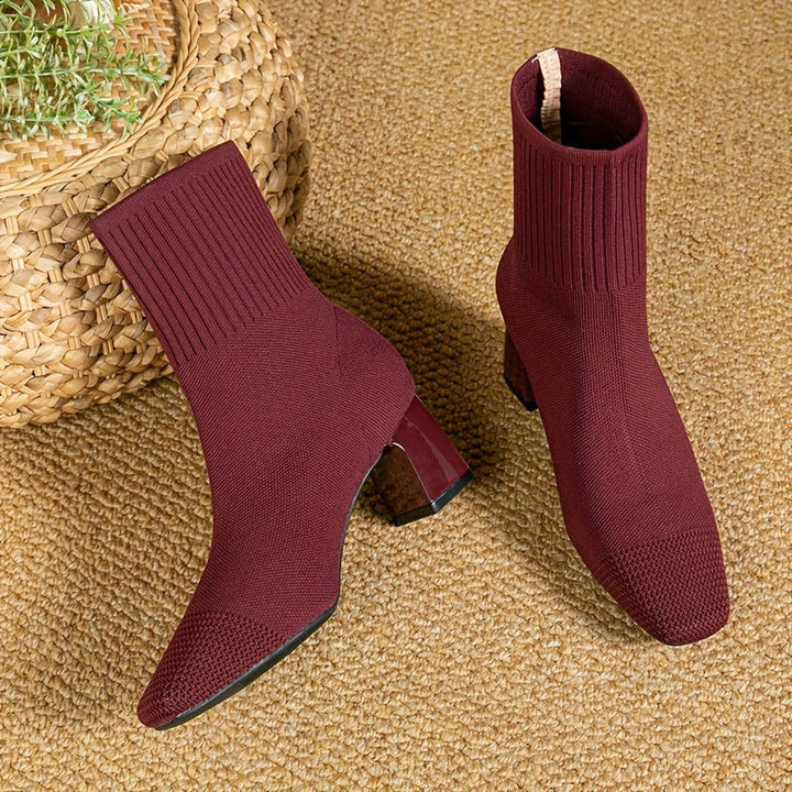 Kerstin | Moderne Und Elegante Stricker-Stiefeletten