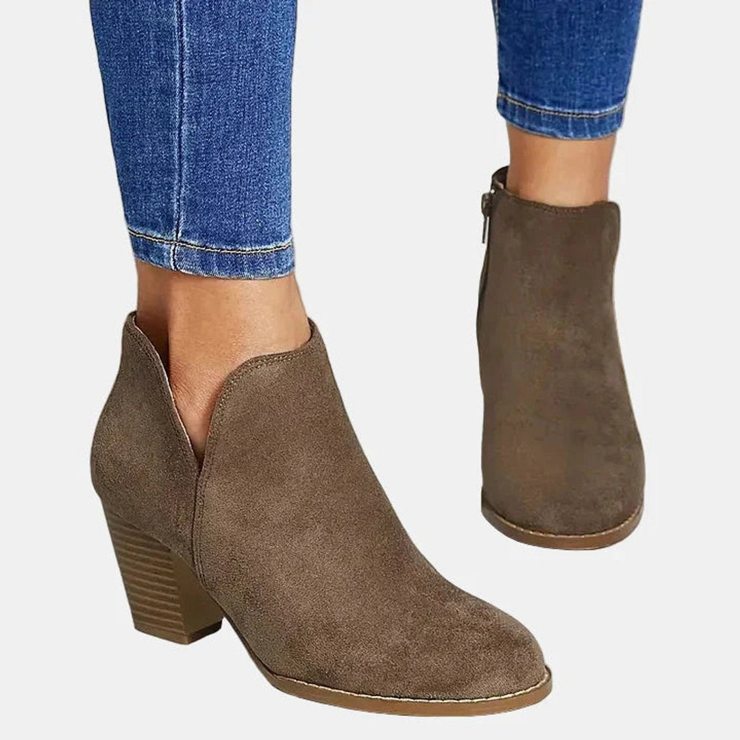 Hazel | Edle Veloursleder-Stiefeletten mit Blockabsatz