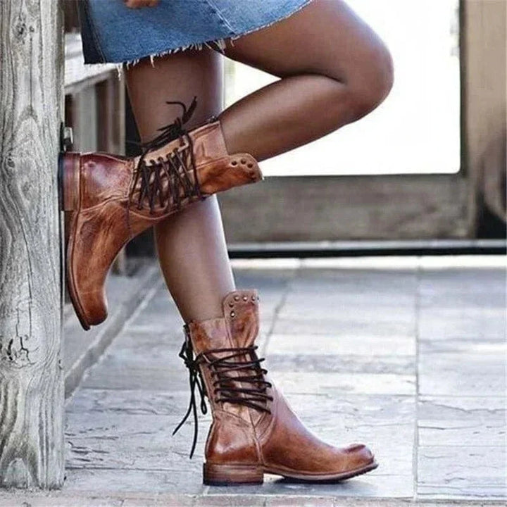 Penelope | Western-inspirierte Schnürstiefeletten mit Nieten