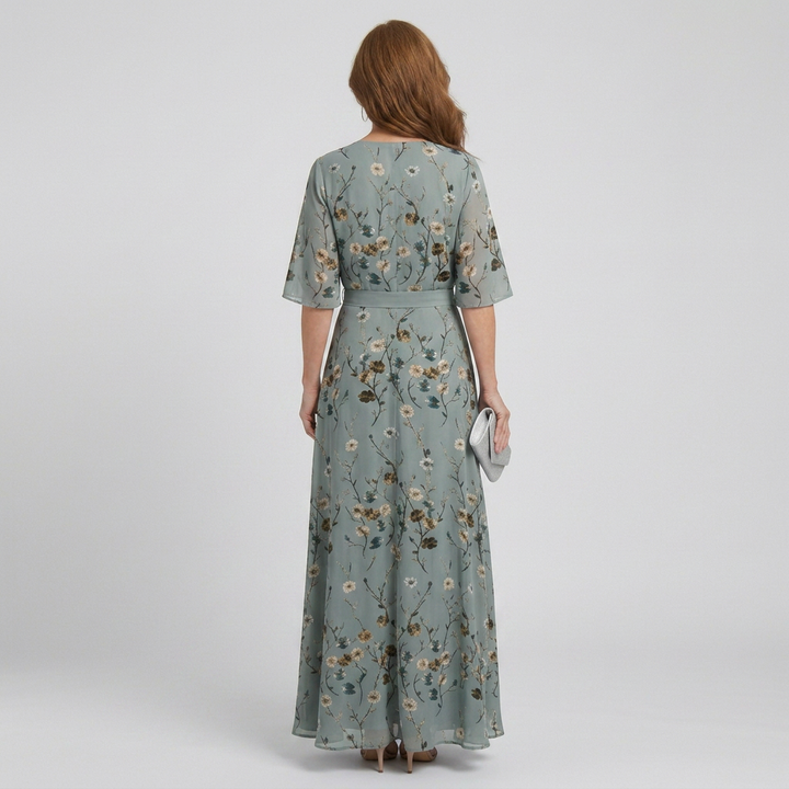Selora | Halter Bloom Flow Maxi Dress – Feminine Midi-Style