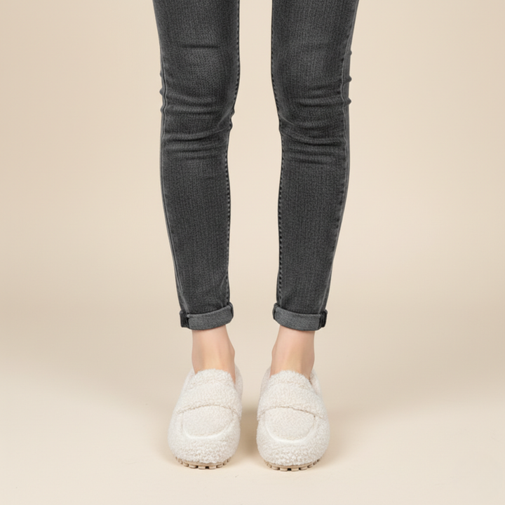 Lena | Warme und elegante Winterhausschuhe