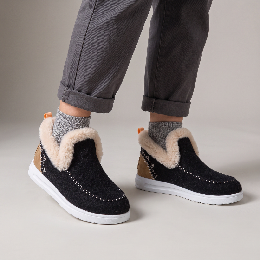 Stitch | Winter Slip-On Boots – Bequeme Fleece-Linie für Frauen