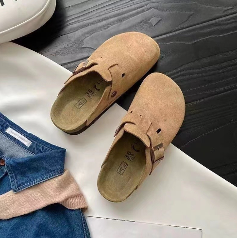 Marlene | Bequeme Und Stilvolle Wildleder Slip-On-Pantoletten