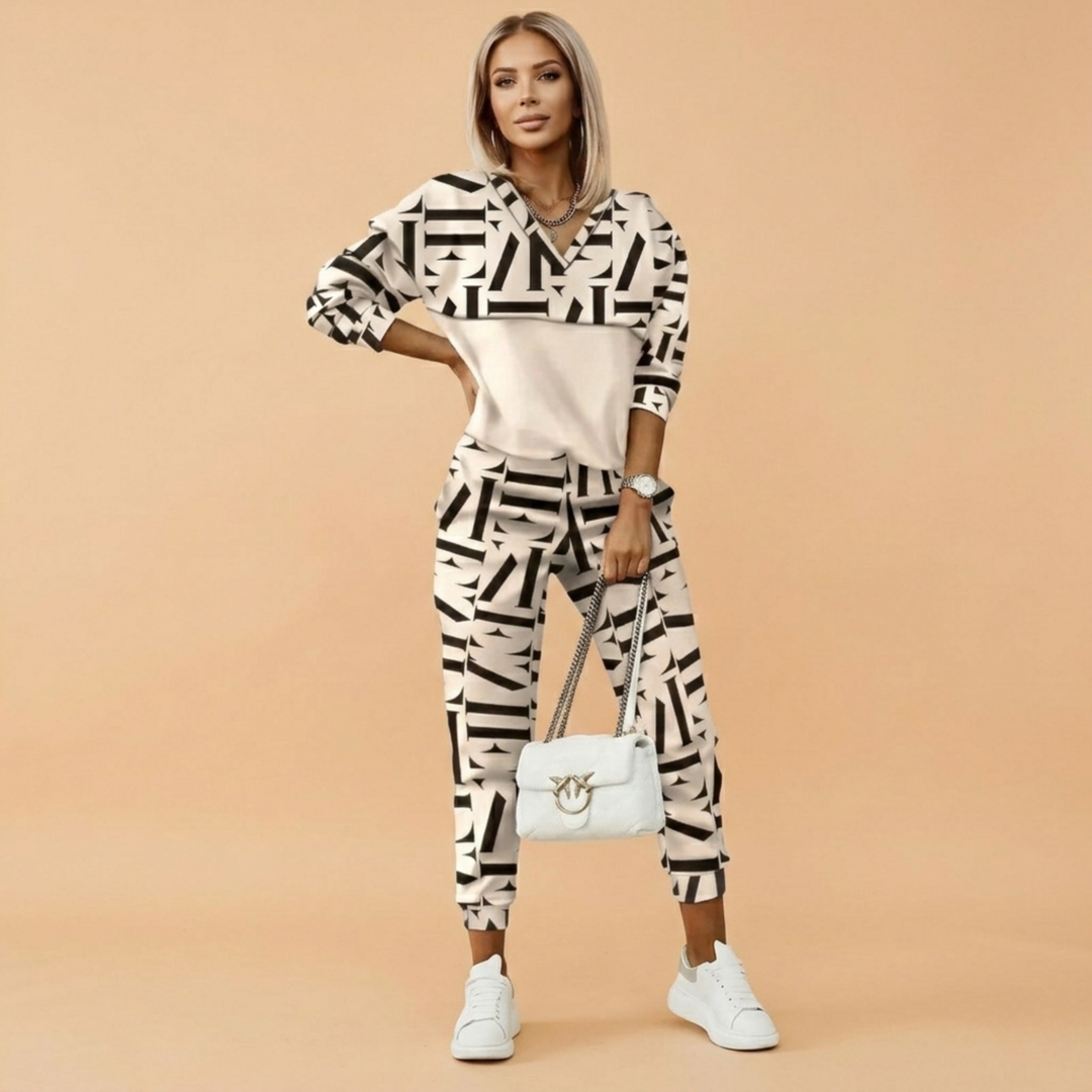 Jacqueline | Bequemer und vielseitiger Trainingsanzug