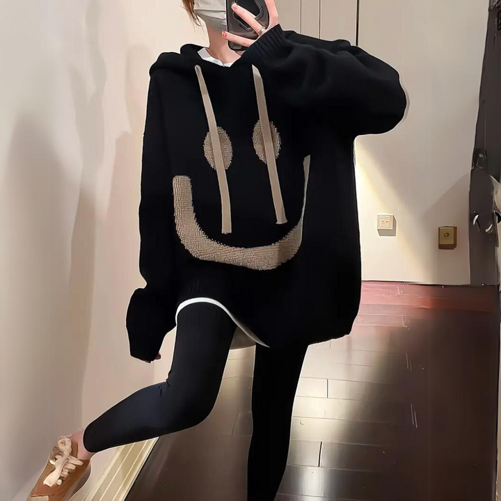 Vanessa | Oversize Kapuzenpullover mit Smiley-Gesicht