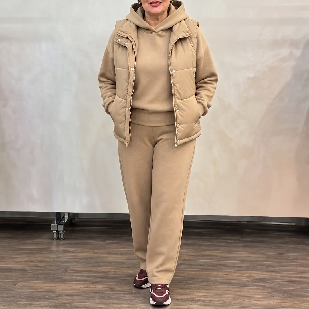 Layerwell | Quilt-Weste Hoodie und Jogginghose Set