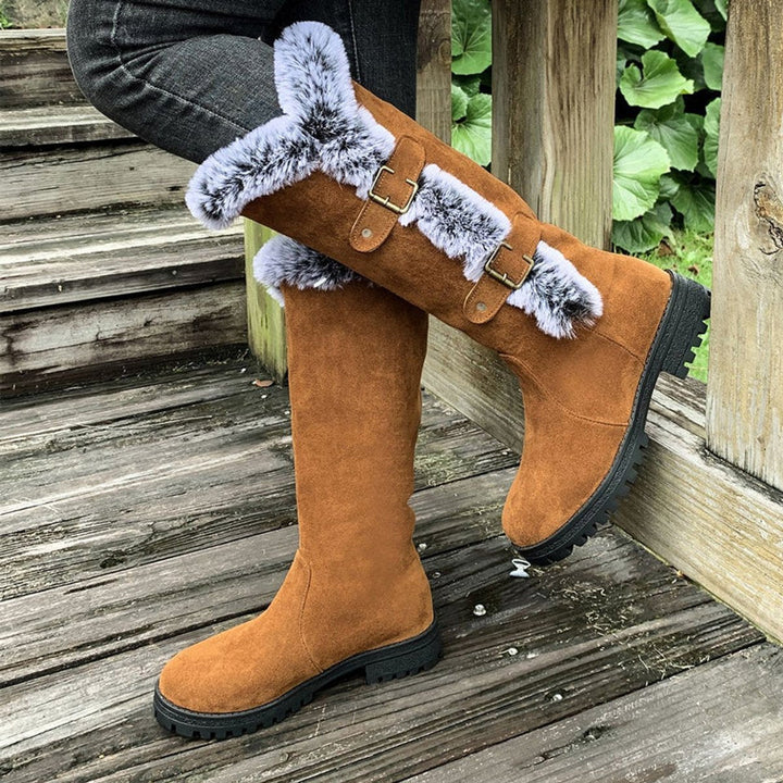 Georgina | Kuschelige kniehohe Kunstwildlederstiefel mit Fellbesatz und Schnallen