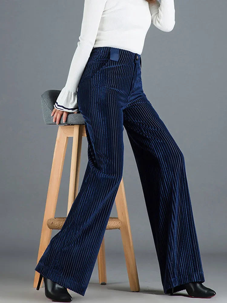 Brea | Cordhosen – Eleganter Flared Stil für Damen
