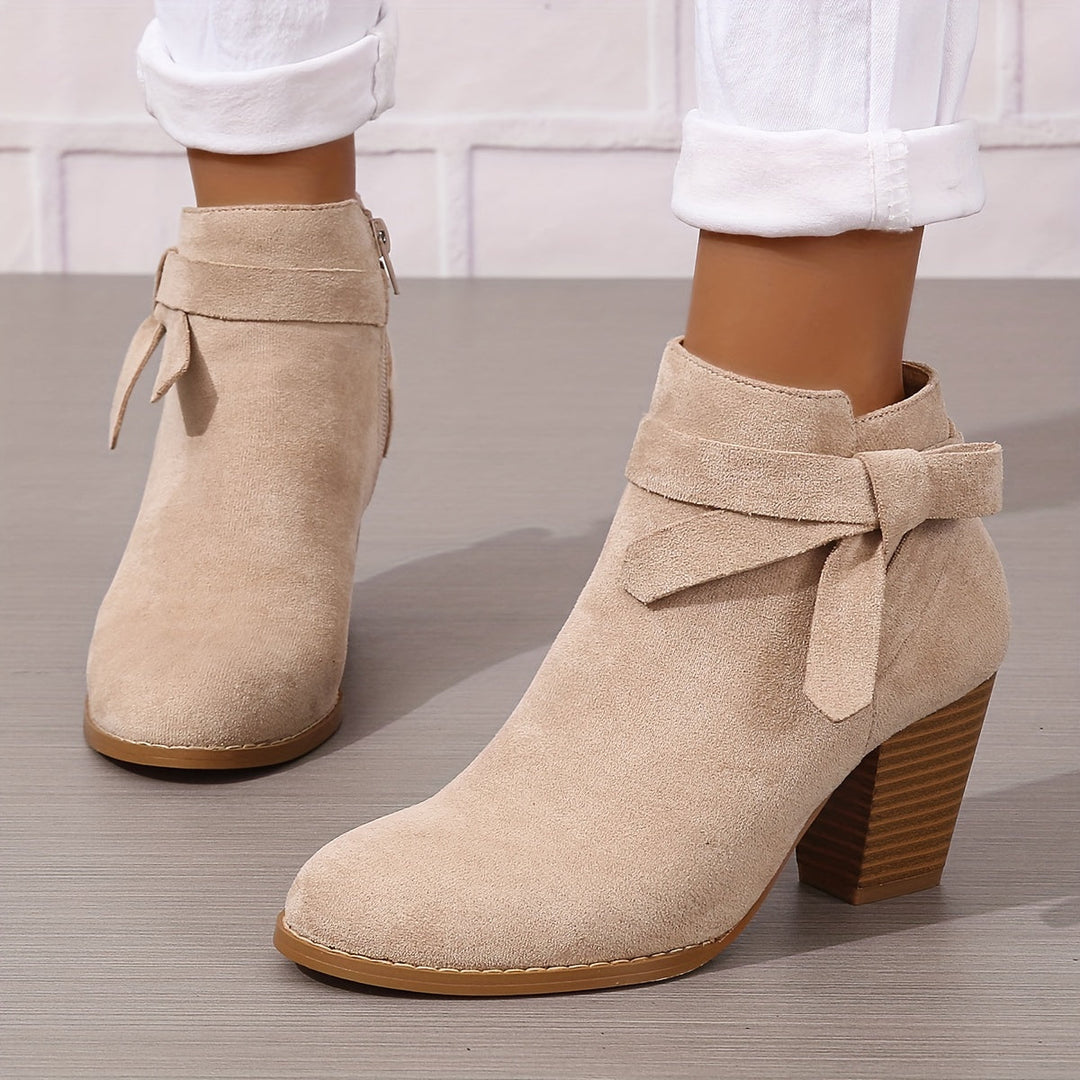 Lea | Elegante Und Moderne Stiefeletten Mit Schleifen-Detail