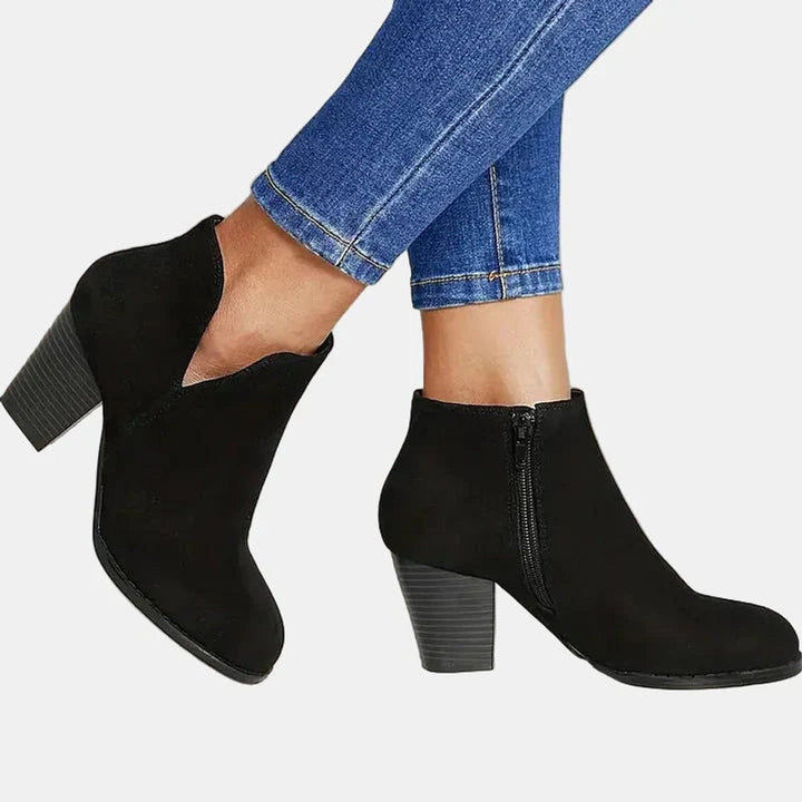 Hazel | Edle Veloursleder-Stiefeletten mit Blockabsatz