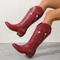 Klara | Markante Cowboy-Stiefel mit Stern und Flammenstickerei