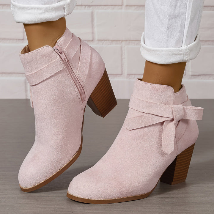 Lea | Elegante Und Moderne Stiefeletten Mit Schleifen-Detail