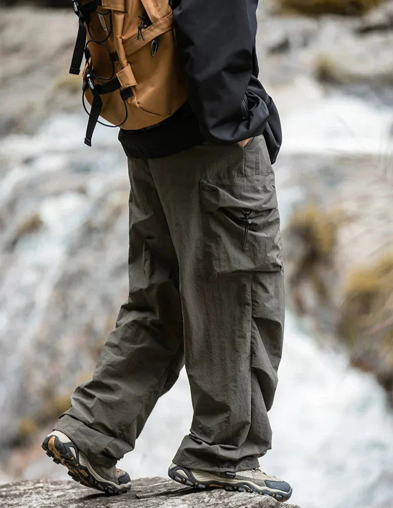 Clara | Casual and Functional Cargo Pants