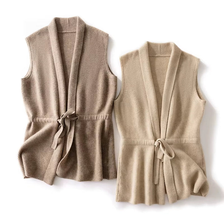 Charlotte | Elegante und Moderne Damen Merinowollweste