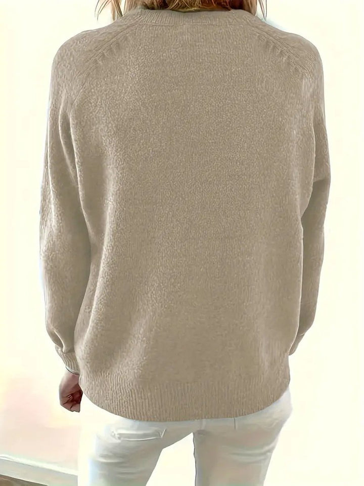 Clara | Stilvoller Strickpullover mit V-Ausschnitt und Knopfleiste