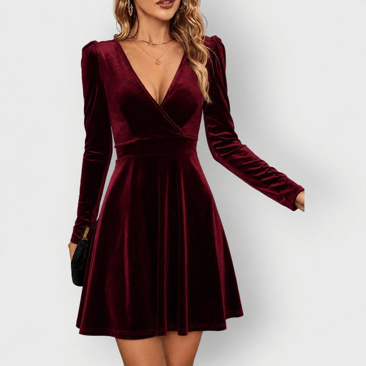 Mia | Samtkleid – Elegantes Festliches Skater-Design für Damen