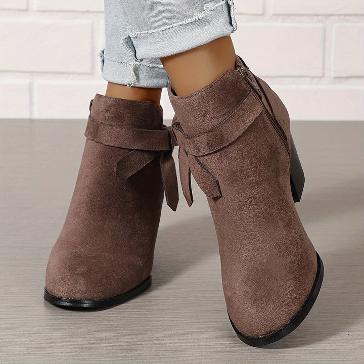 Lea | Elegante Und Moderne Stiefeletten Mit Schleifen-Detail
