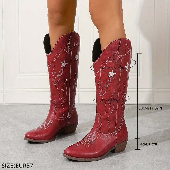 Klara | Markante Cowboy-Stiefel mit Stern und Flammenstickerei