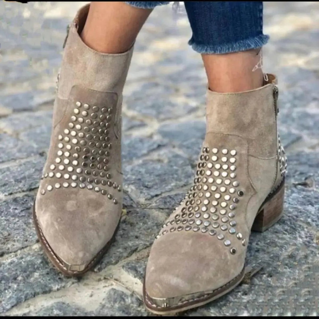 Emma | Edle Veloursleder-Stiefeletten mit Nieten und Blockabsatz