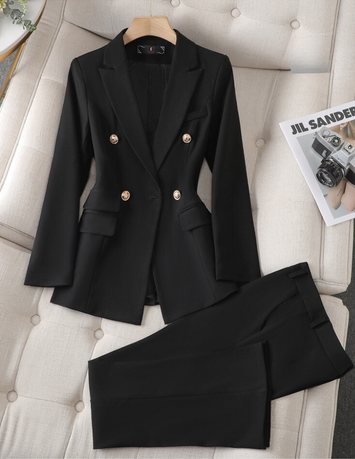 Valentina | Elegantes Und Vielseitiges Blazer-Hosen-Set