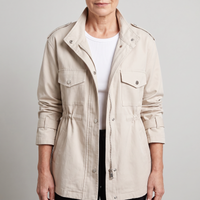 Victoria | Femininer Und Eleganter Doppelreihiger Trenchcoat Mit Gürtel