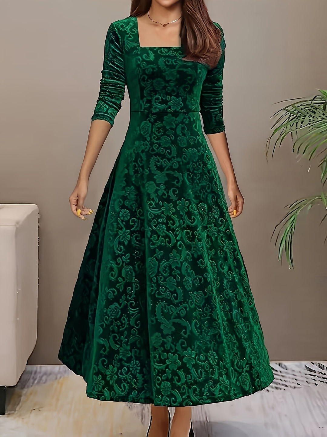 Karin | Florales Samt-Kleid – Elegante Abendgarderobe für Damen