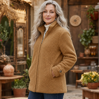 Klaudia | Fluffy fleece jacket with stand-up collar and zipper