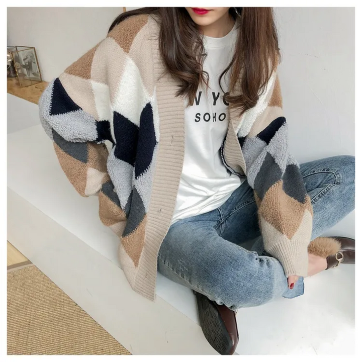 Maya | Moderne und Oversized Damen Strick Strickjacke