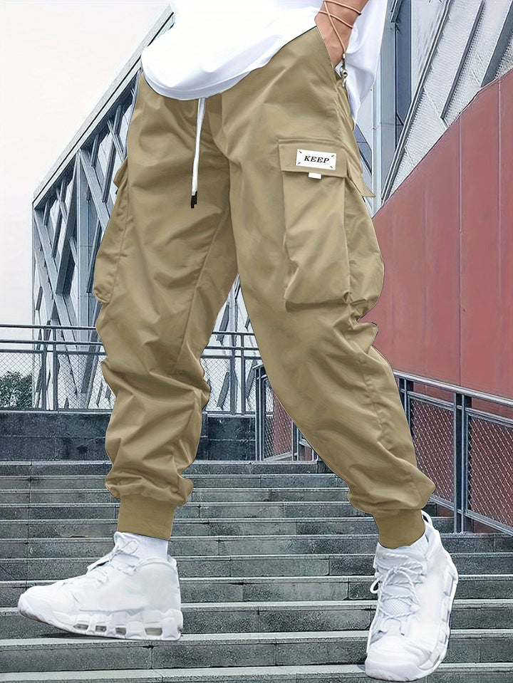 David | Modern and Functional Cargo Pants