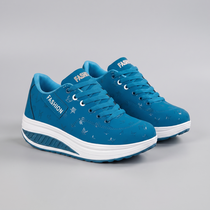 Chloe | Lace-Up Sneakers – Sportlicher Komfort für jeden Tag