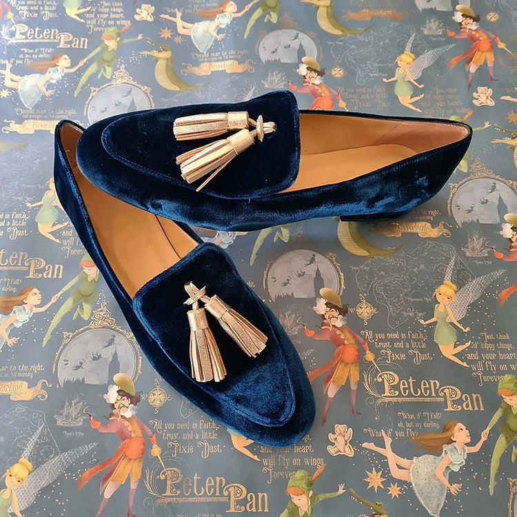 Lydia | Elegante spitz zulaufende Loafer mit Quasten-Detail