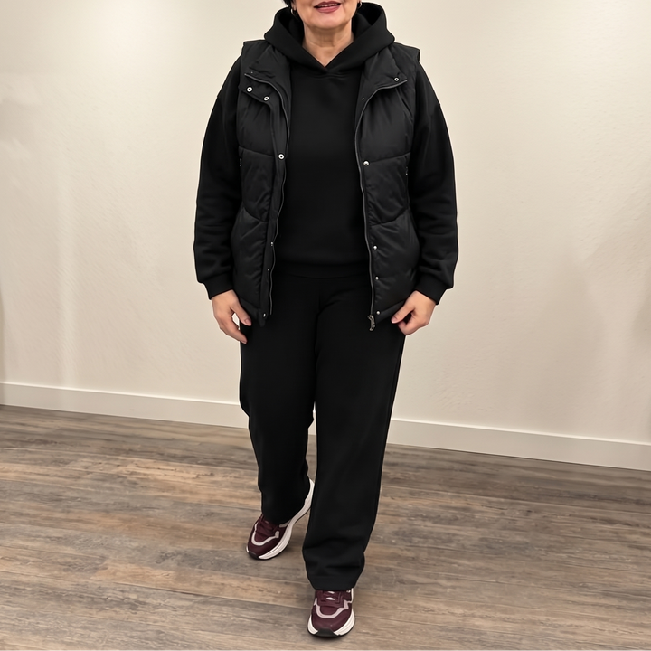 Layerwell | Quilt-Weste Hoodie und Jogginghose Set