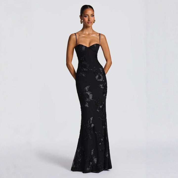 Aelara | Maxikleid Sommer Elegante Figurbetonte Silhouette Blumenapplikationen 4