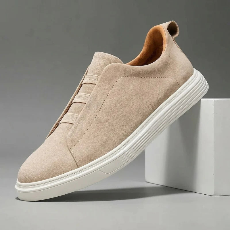 Alberto | Elegante Slip-On Sneaker Damen aus Italienischem Wildleder – Bequem & Stilvoll für Jeden Anlass 1