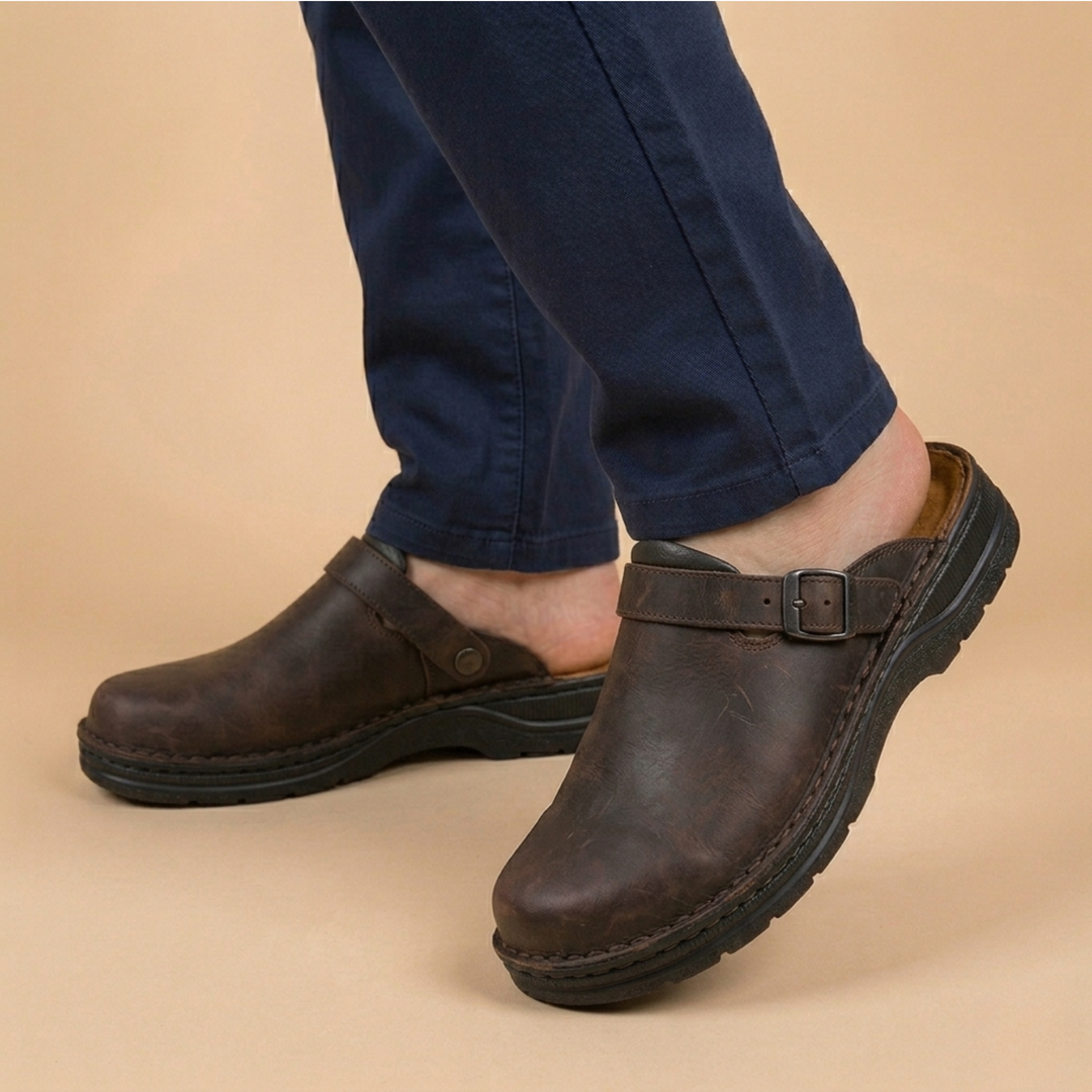 Alex | Stützende und bequeme orthopädische Hausschuhe 0