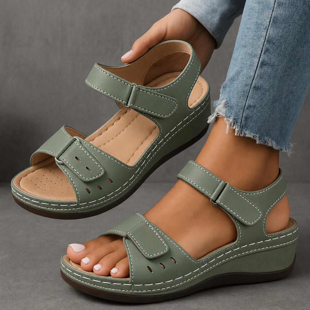 Amelia | Elegante und stilvolle Keilabsatz Sandalen 0