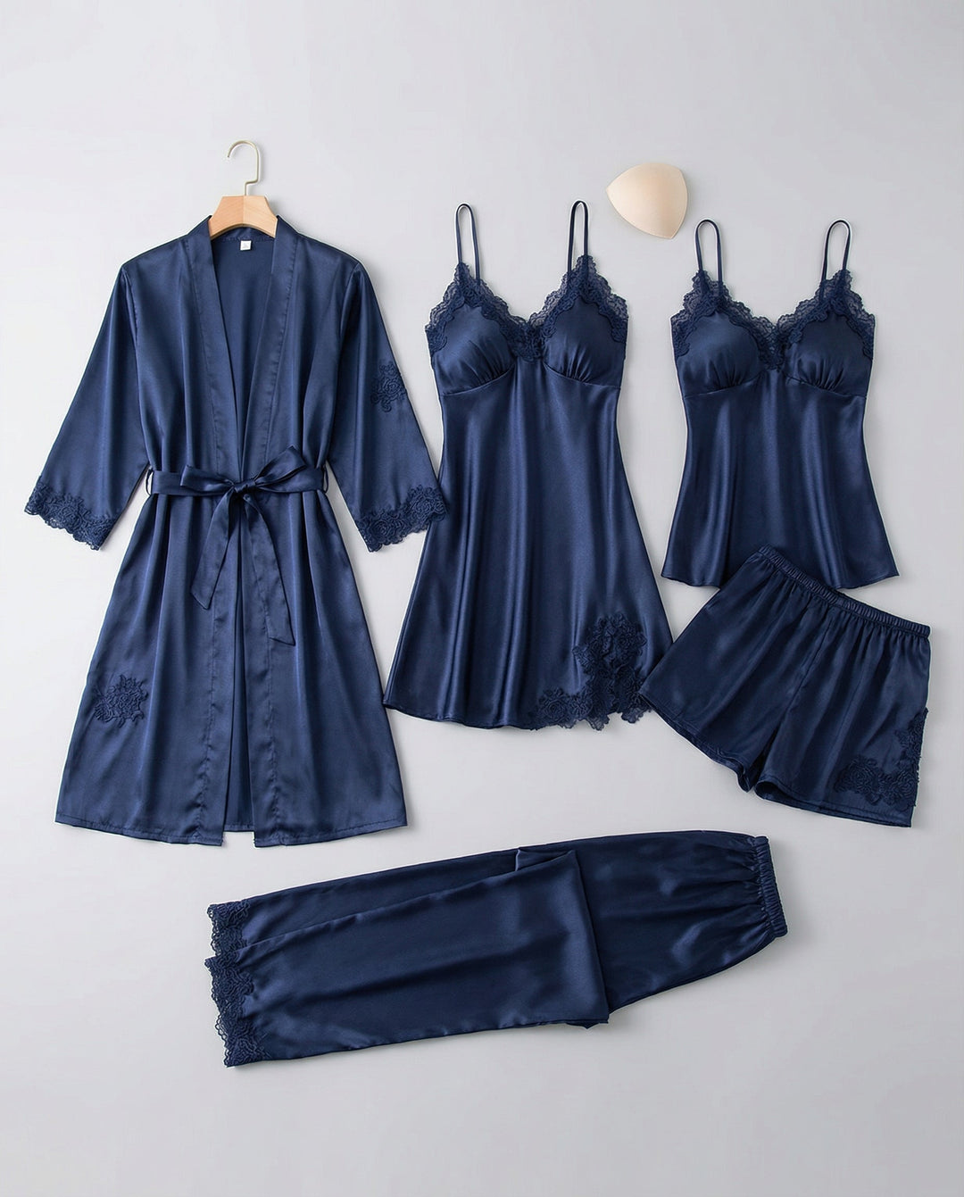 Amelia | Elegantes, Weiches &amp; Bequemes Damen-Seiden-Pyjama-Set 2