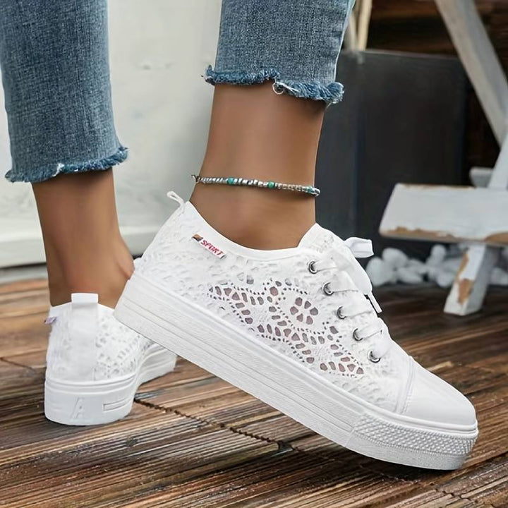 Amelie | Atmungsaktive, Elegante & Bequeme Damen Sneaker aus Spitze 5