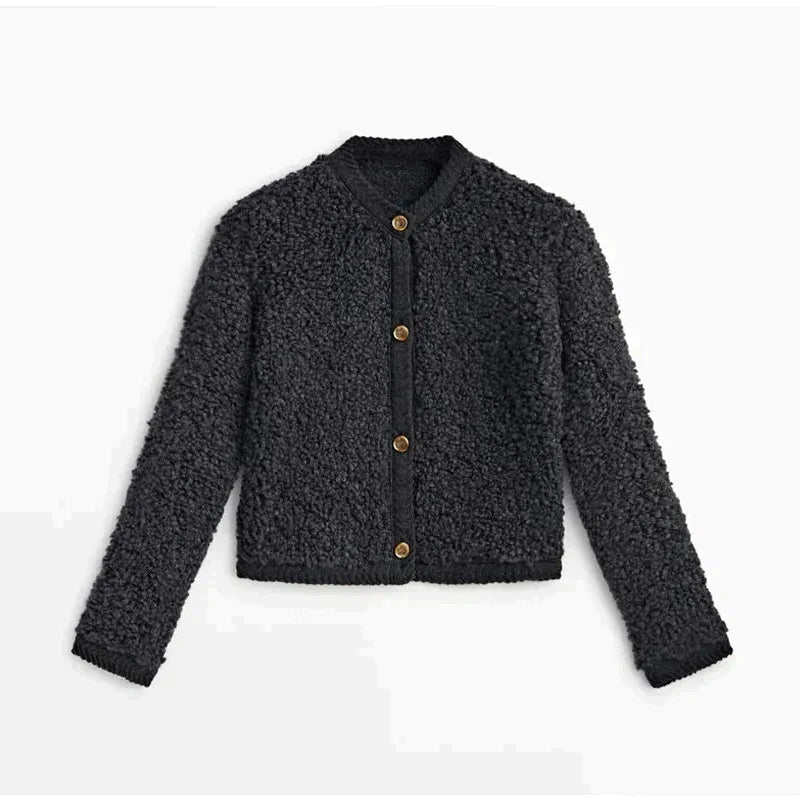 Angelika | Weiche, warme und stilvolle Strickjacke 0