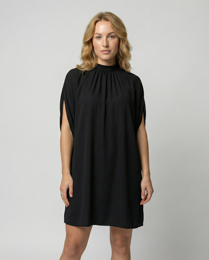 Ava | Elegantes &amp; Locker Sitzendes Kleid mit Fledermausärmeln 0