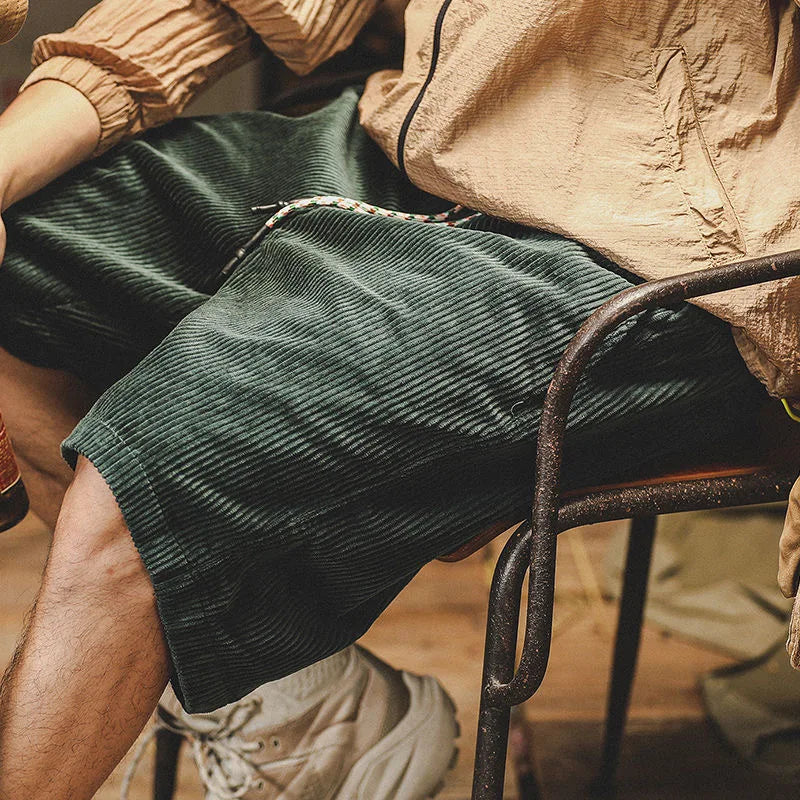 Bergmann | Bequeme, Atmungsaktive Herren Shorts aus Cord für Lässigen Sommerstil 2