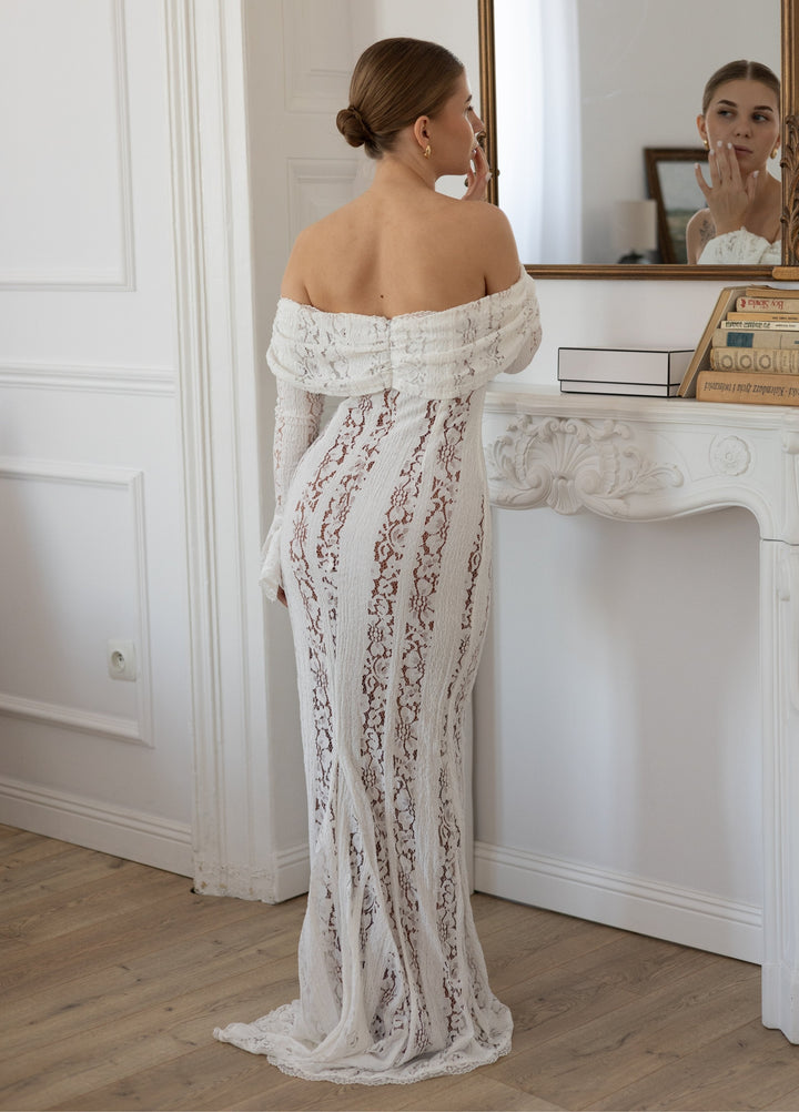 Celeste | Elegantes Spitzen-Maxikleid für Damen 1