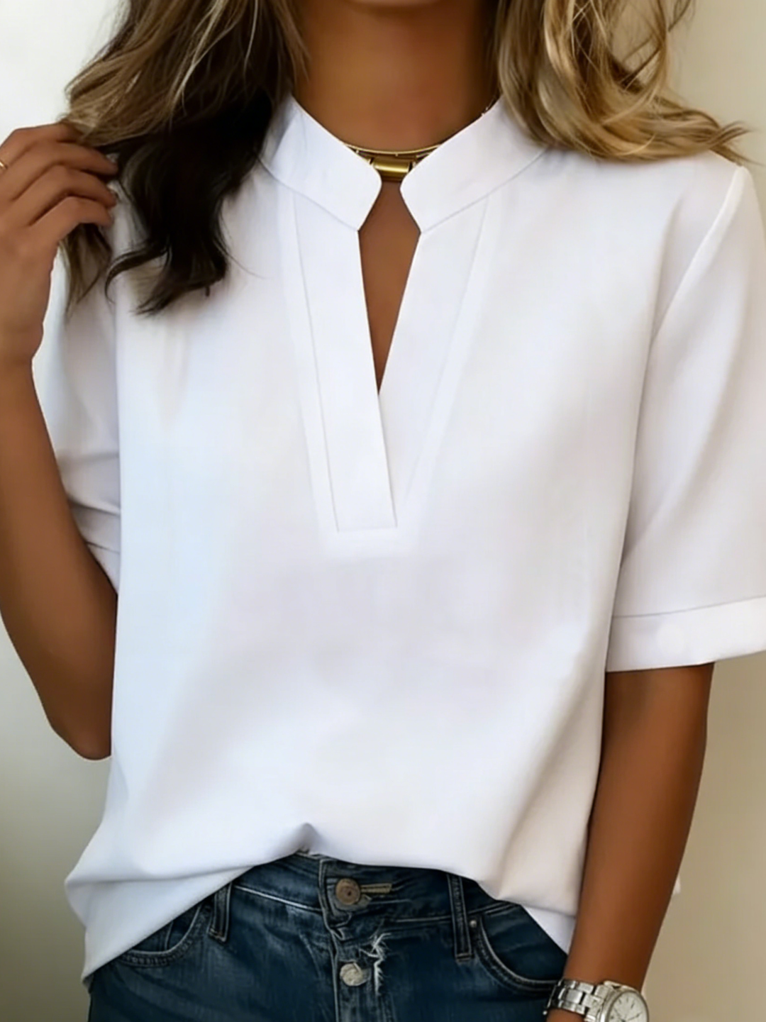 Cleo | Elegante, Atmungsaktive Damenbluse mit V-Ausschnitt – Perfekt für Büro und Freizeit 7