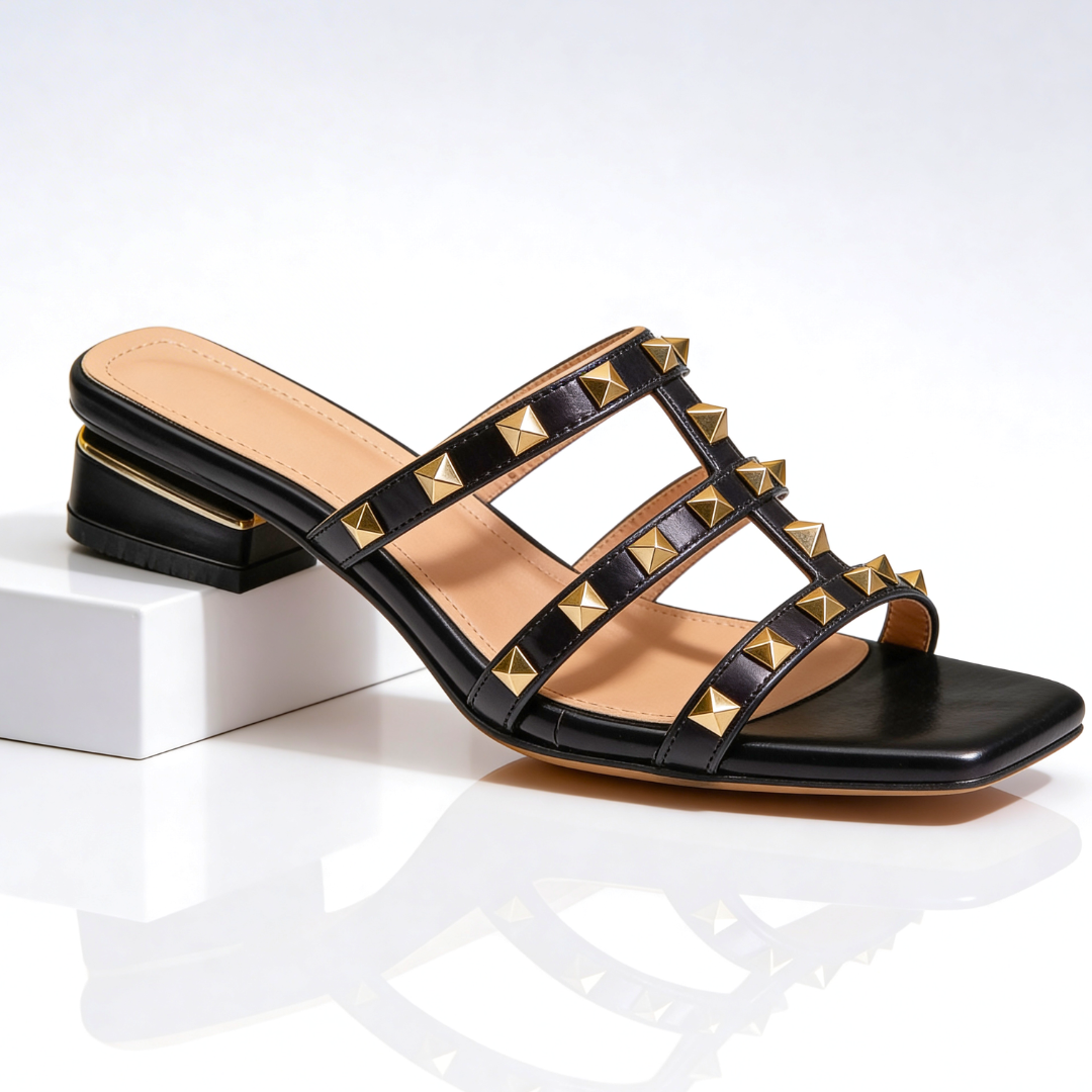 Cylara | Elegante Sandalen mit Nieten für zeitlosen Glamour 0