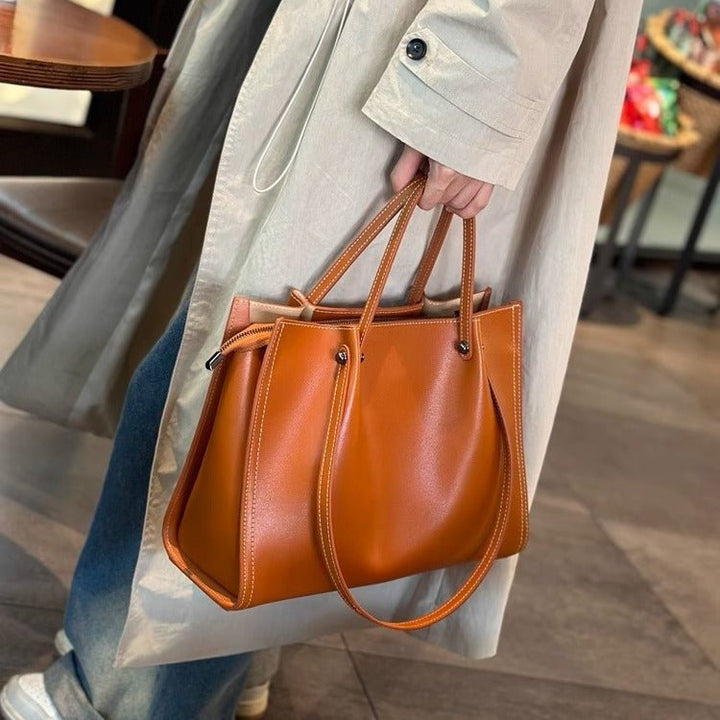 Elowen | Elegante Tragetasche aus Veganem Leder mit Kontrastnähten 5