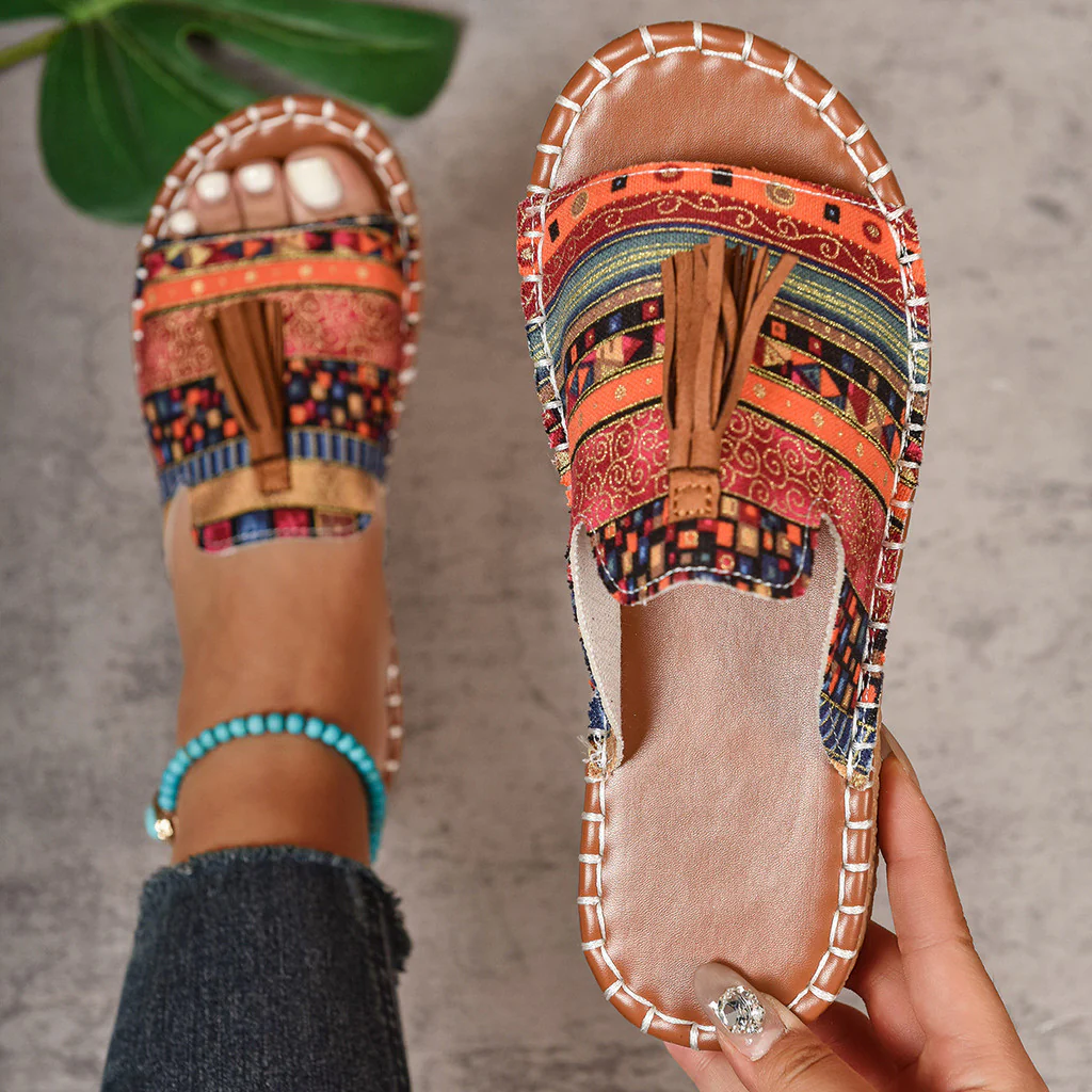 Elysia | Leichte, Atmungsaktive & Stilvolle Sandalen Damen mit Quasten 1