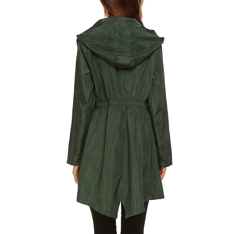 Emilia | Leichte & Figurbetonte Damen Regenjacke 1