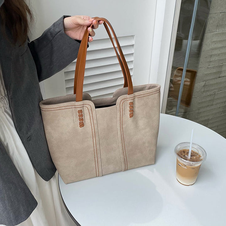 Emma | Elegante veganem Leder Tragetasche 3