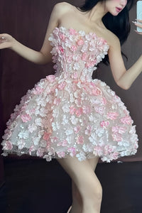 Petra | Skulpturales Blumen-Minikleid für unvergessliche Auftritte