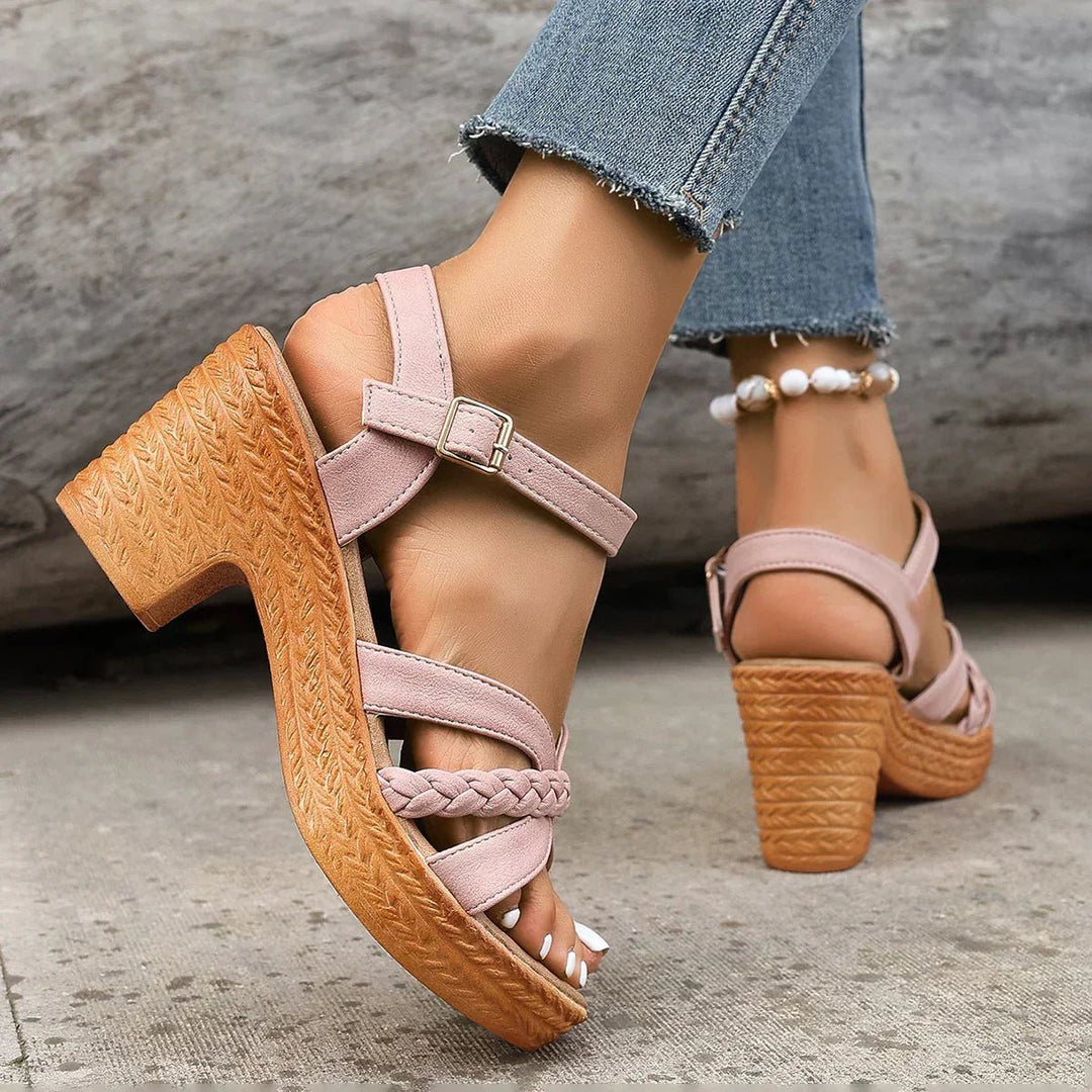 Freya | Elegante, Geflochtene &amp; Bequeme Plateau-Sandalen 3